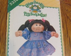 5358 1985 CUTE 16'' CPK GIRLY RUFFLE DRESS,UNDIES PATTERN